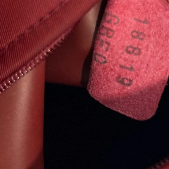 EUC! Longchamp Deep Red Crossbody Bag from the discontinued Planètes line - Picture 8 of 10